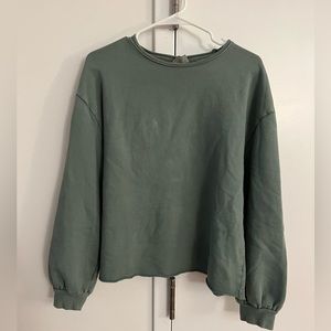 Universal Thread Women’s Sweatshirt